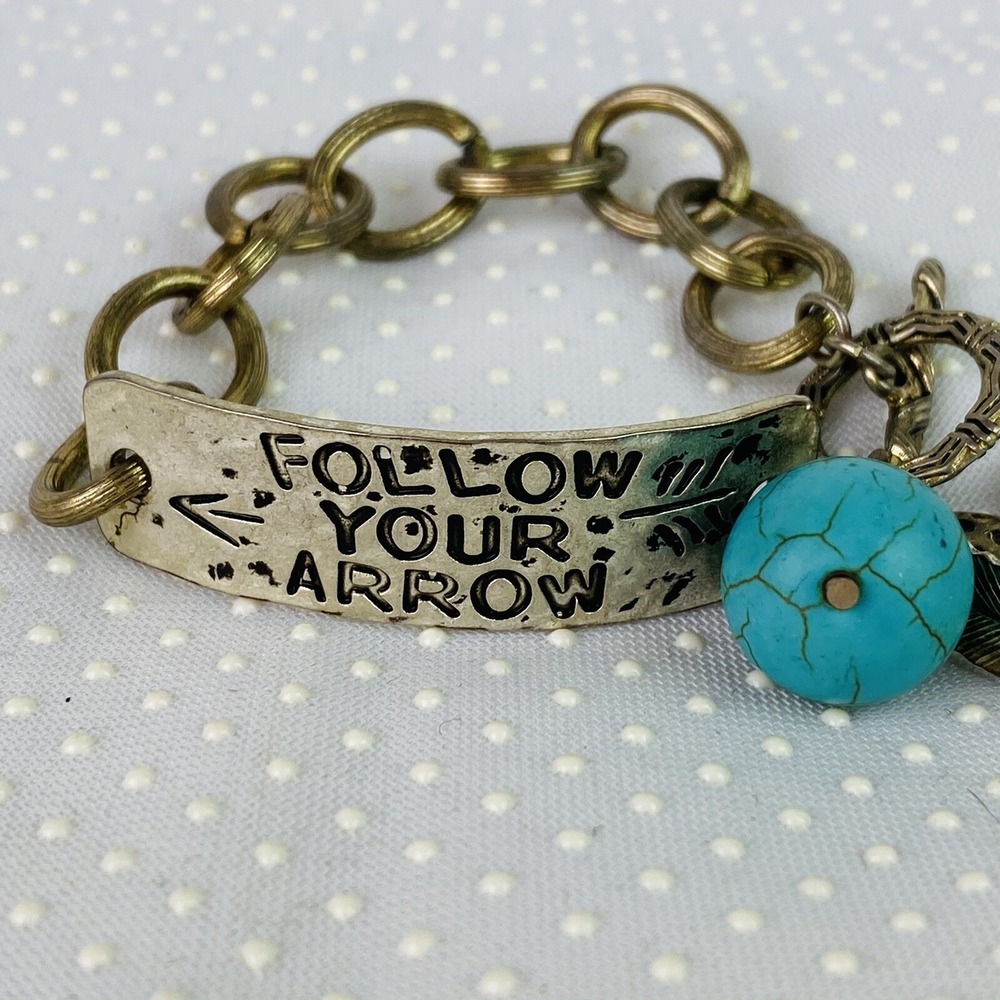 Follow Your Arrow Silver & Gold Tone Bracelet with Cross Bead & Arrow Charm 7"‎